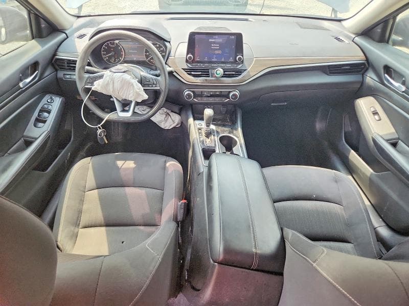 2024 NISSAN ALTIMA SV 8