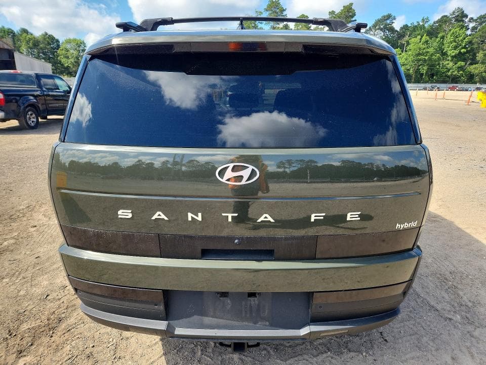 2024 HYUNDAI 4DR 6