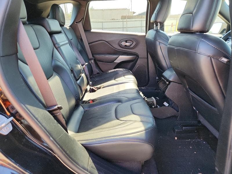 2019 JEEP CHEROKEE LIMITED 11