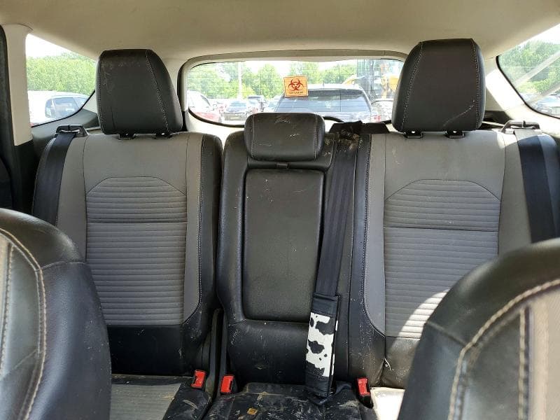 2019 FORD ESCAPE TITANIUM 10