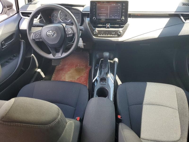 2022 TOYOTA COROLLA LE 8