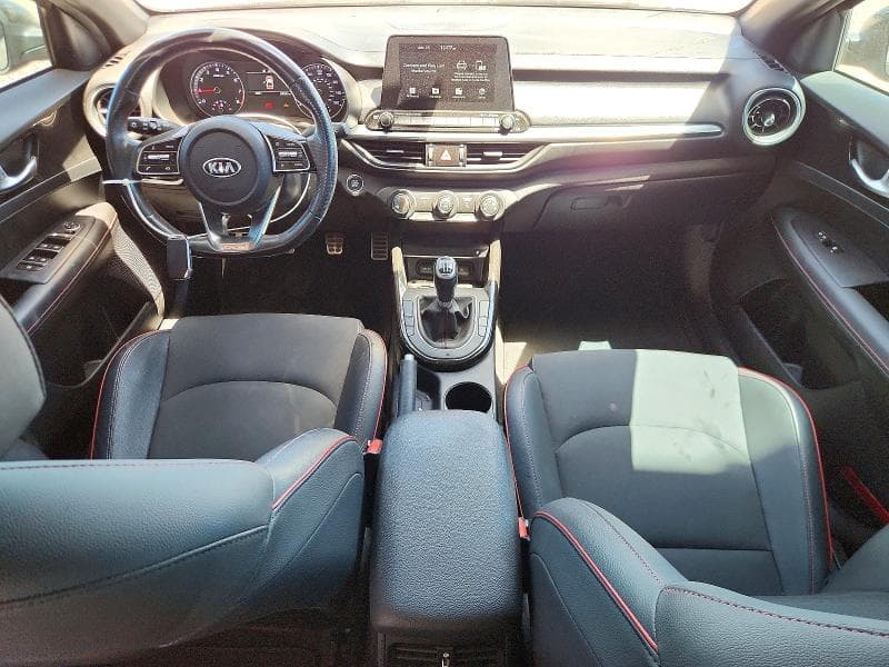 2021 KIA FORTE GT 8
