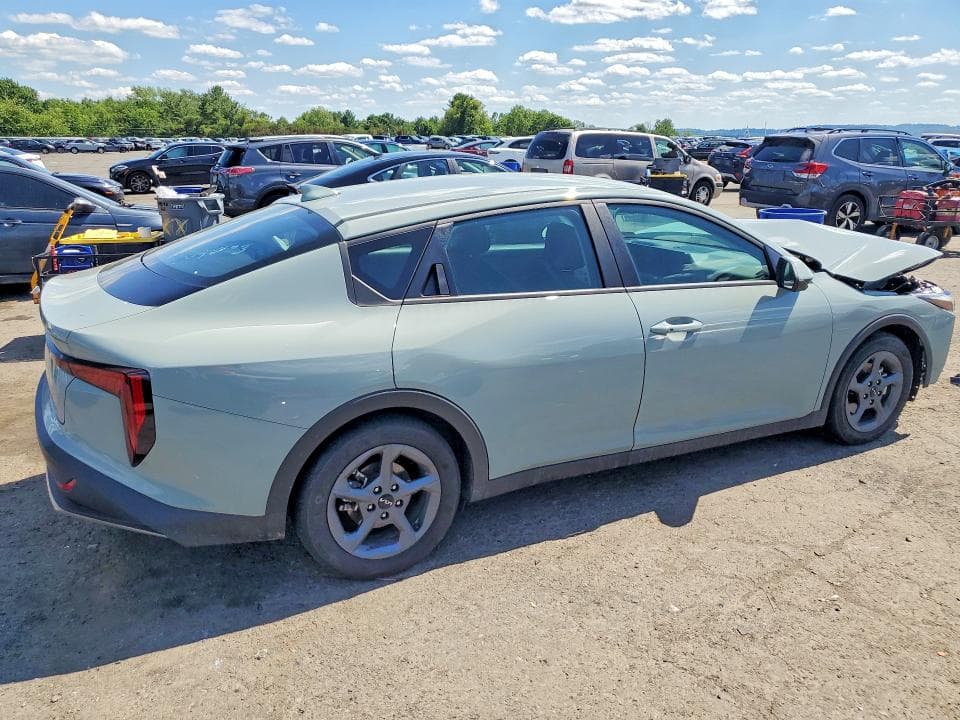 2025 KIA K4 LXS 3