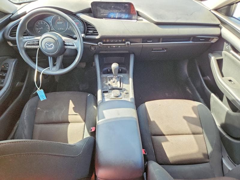 2021 MAZDA 3 8