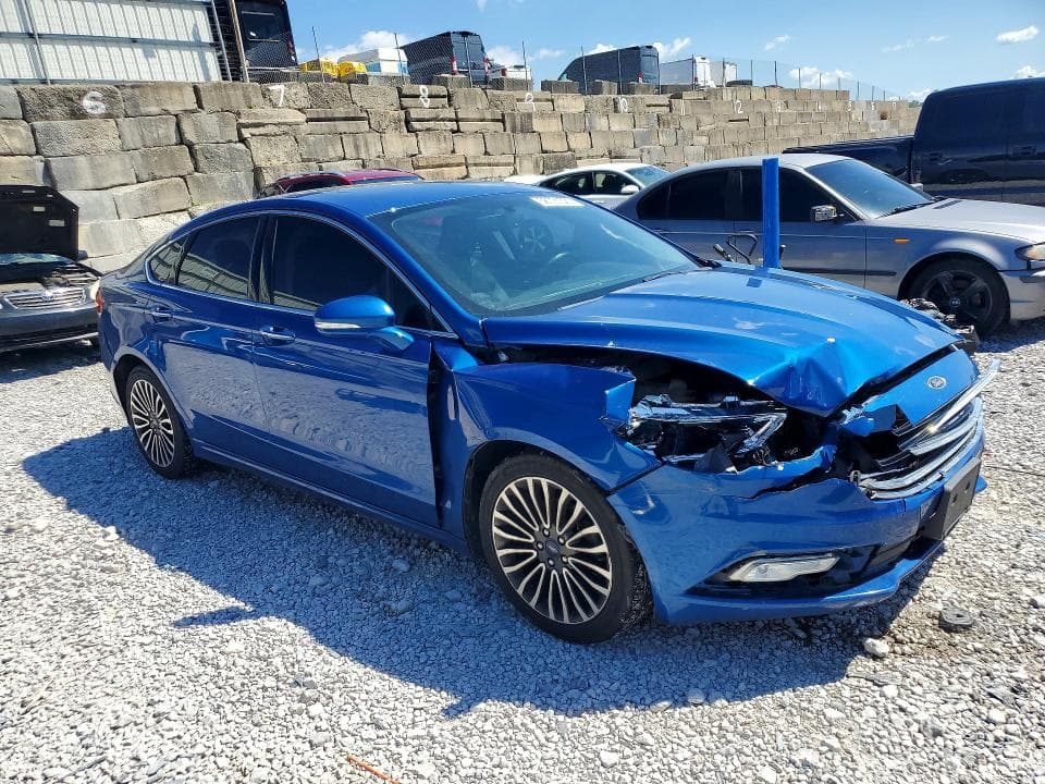 2017 FORD FUSION SE 4