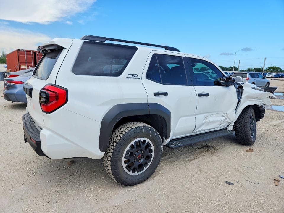2026 TOYOTA 4RUNNER TRD OFF-ROAD PREMIUM HV 3