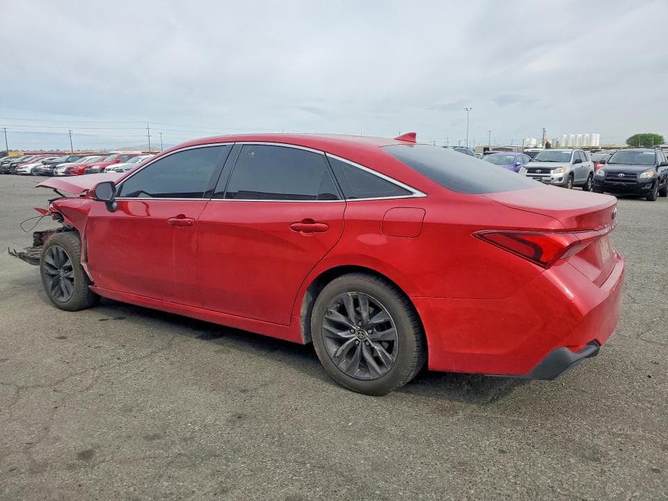 2022 TOYOTA AVALON XLE 2
