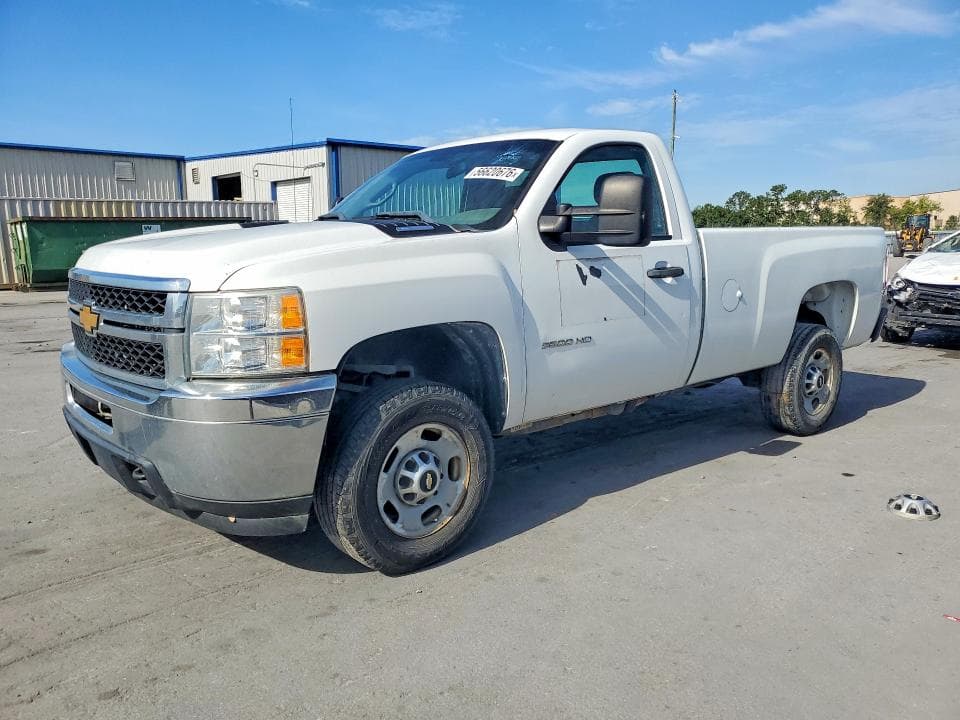 2012 CHEVROLET SILVERADO - 1