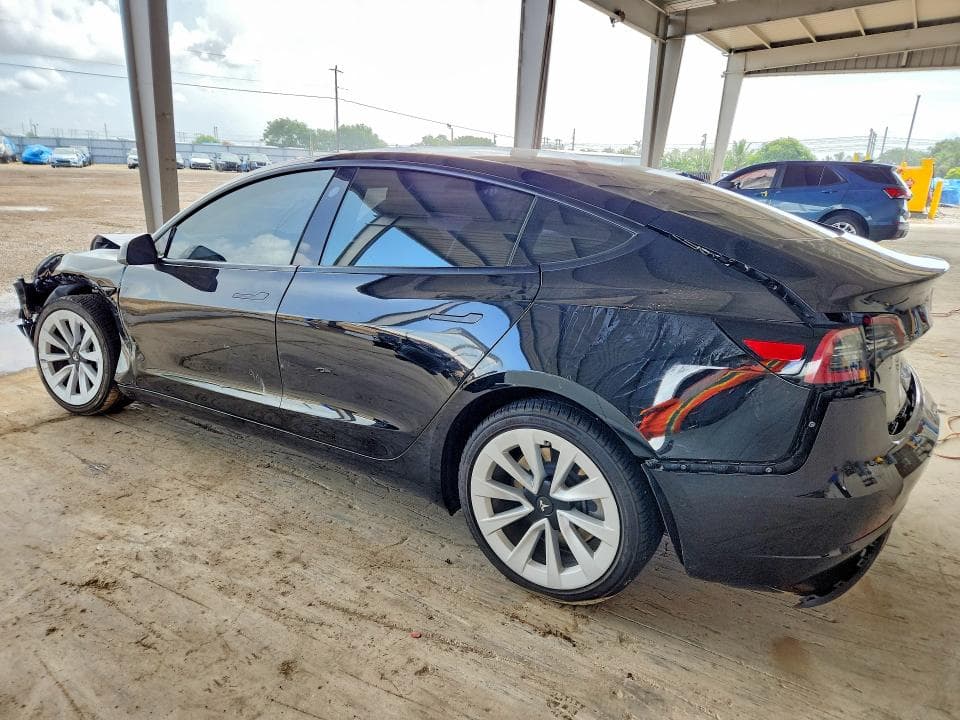2022 TESLA MODEL 3 2