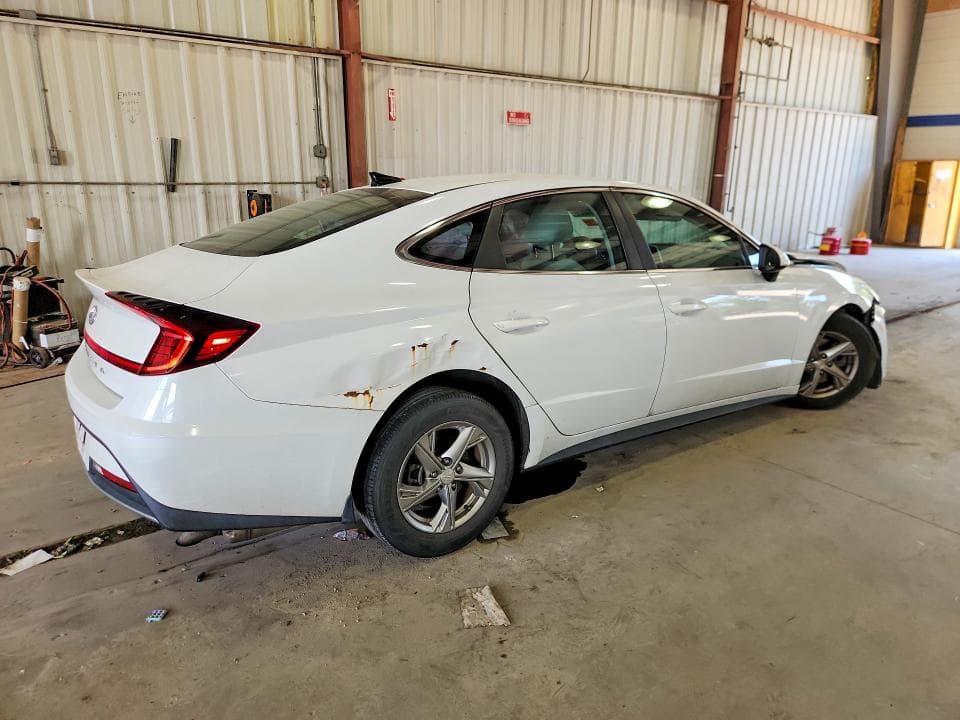 2021 HYUNDAI SONATA SE 3