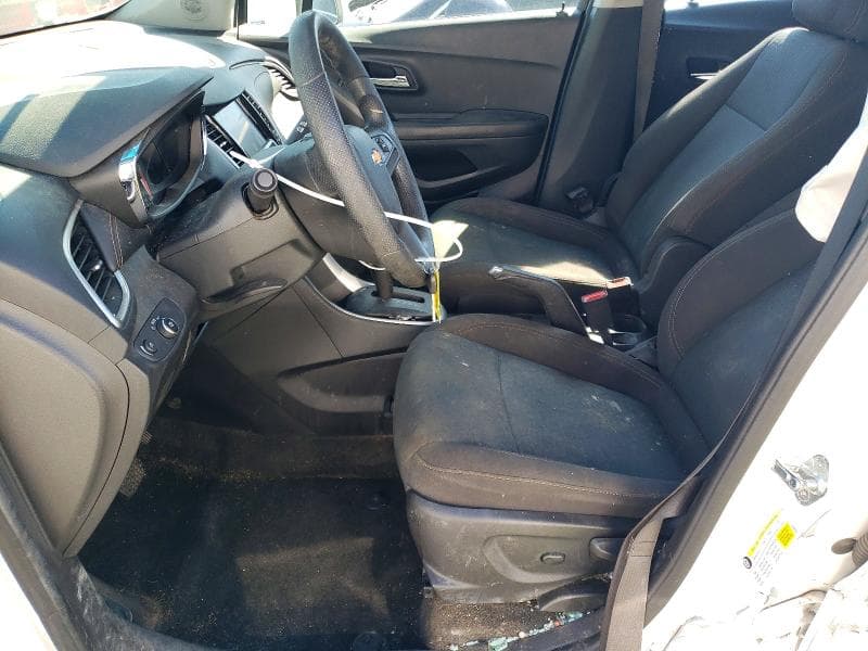 2020 CHEVROLET TRAX LS 7