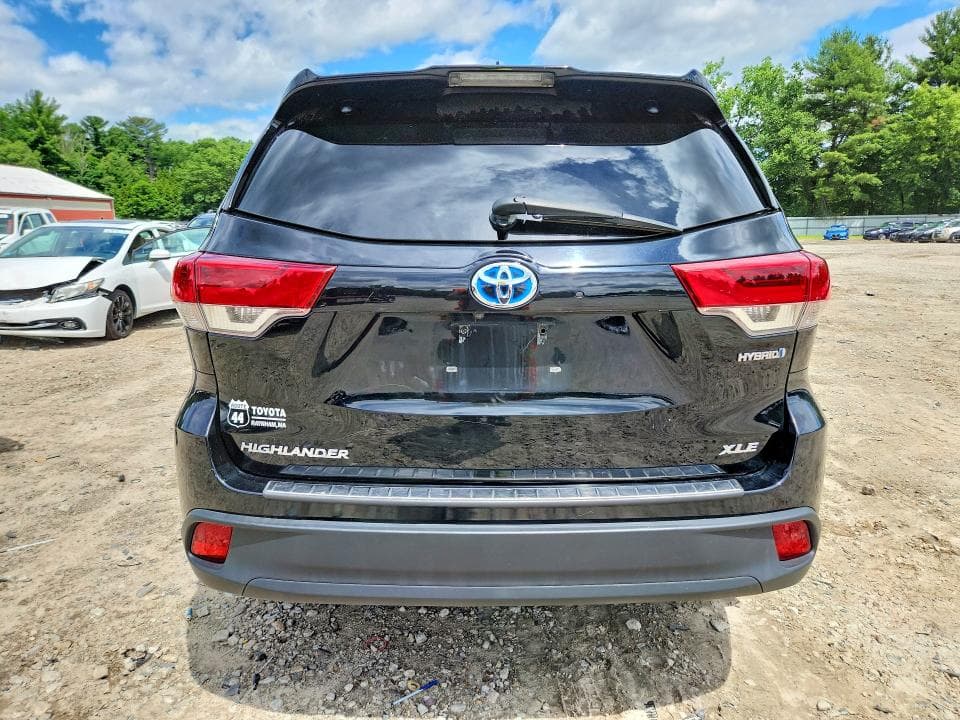 2017 TOYOTA HIGHLANDER HYBRID XLE 6