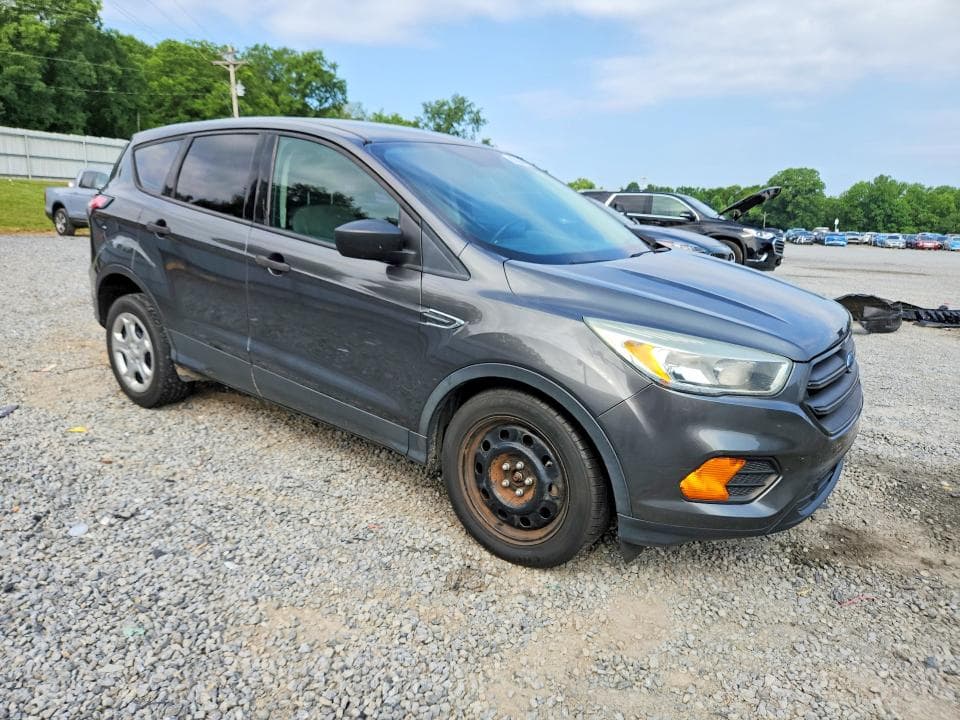 2017 FORD ESCAPE S 4