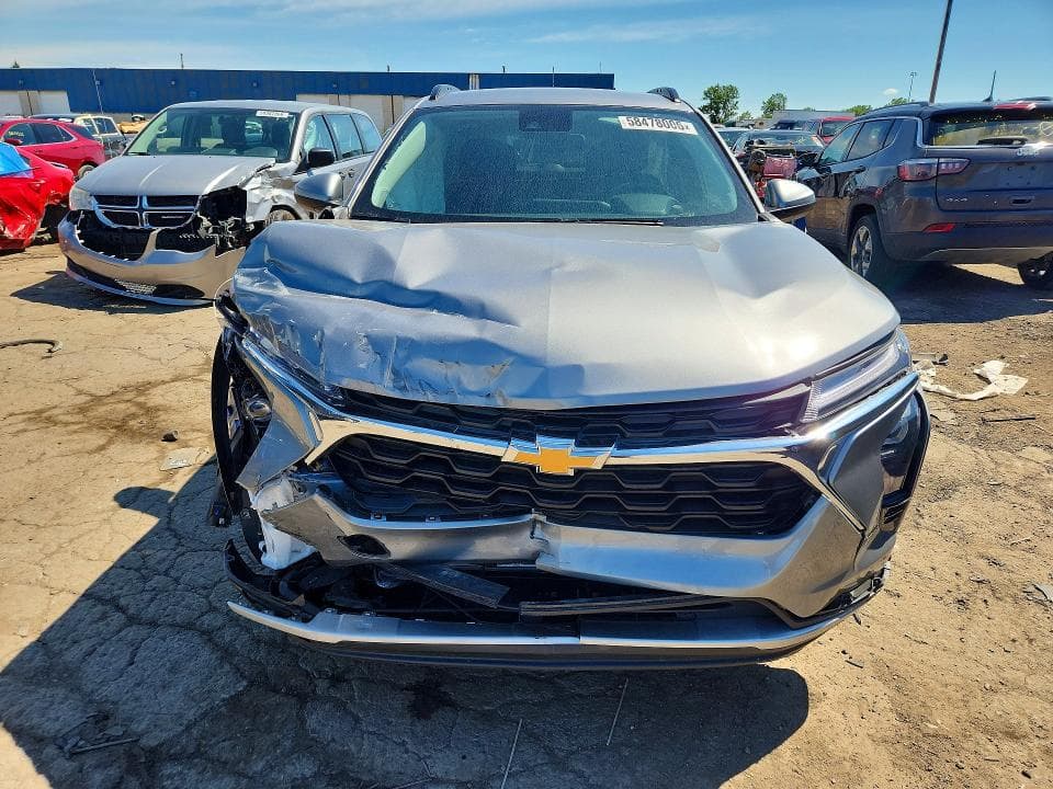 2024 CHEVROLET TRAX 1LT 5