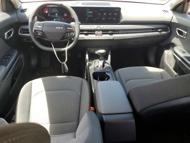 2025 KIA K4 LXS 8