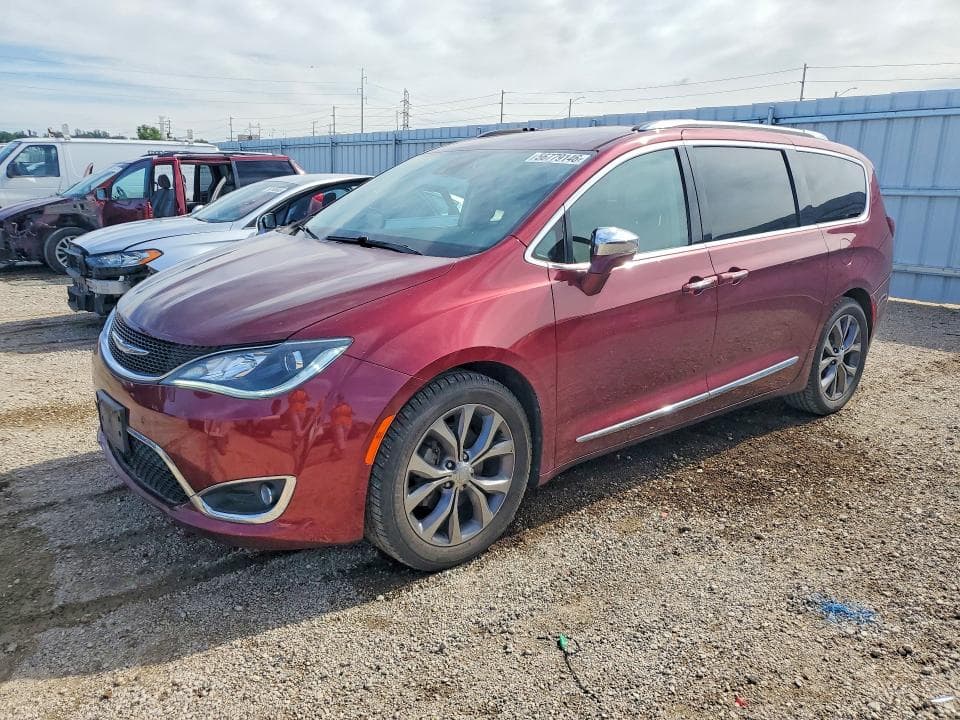2017 CHRYSLER PACIFICA LIMITED - 1