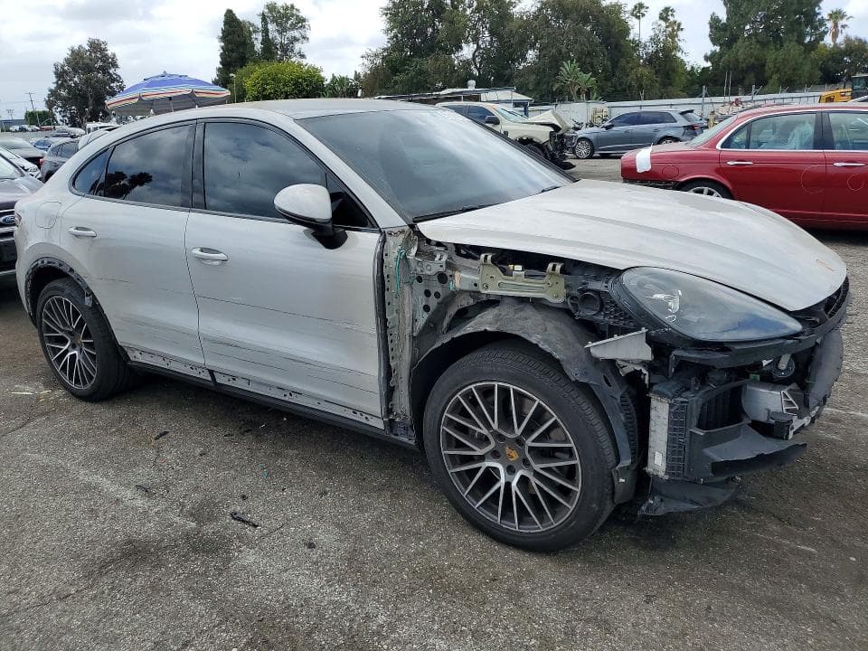 2023 PORSCHE CAYENNE COUPE 4