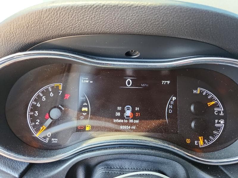 2019 JEEP GRAND CHEROKEE LAREDO 9