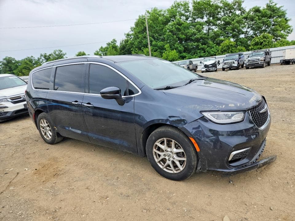 2021 CHRYSLER PACIFICA TOURING L 4