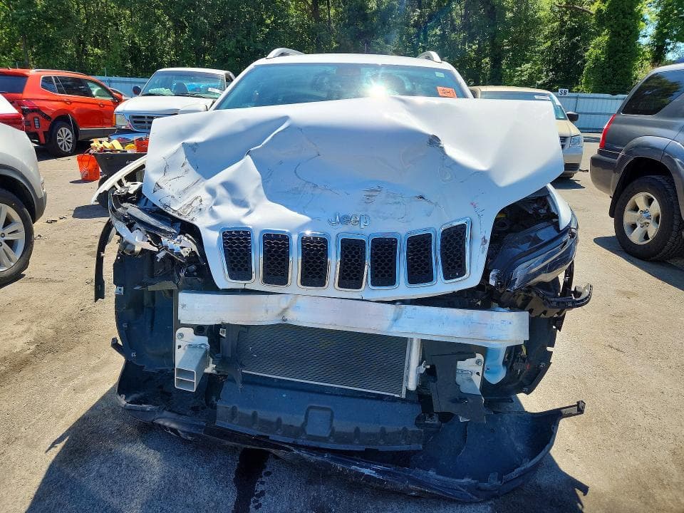 2020 JEEP CHEROKEE LATITUDE PLUS 5