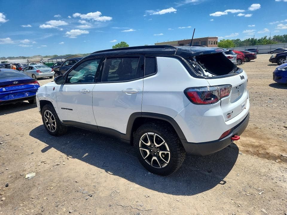 2025 JEEP COMPASS TRAILHAWK 2
