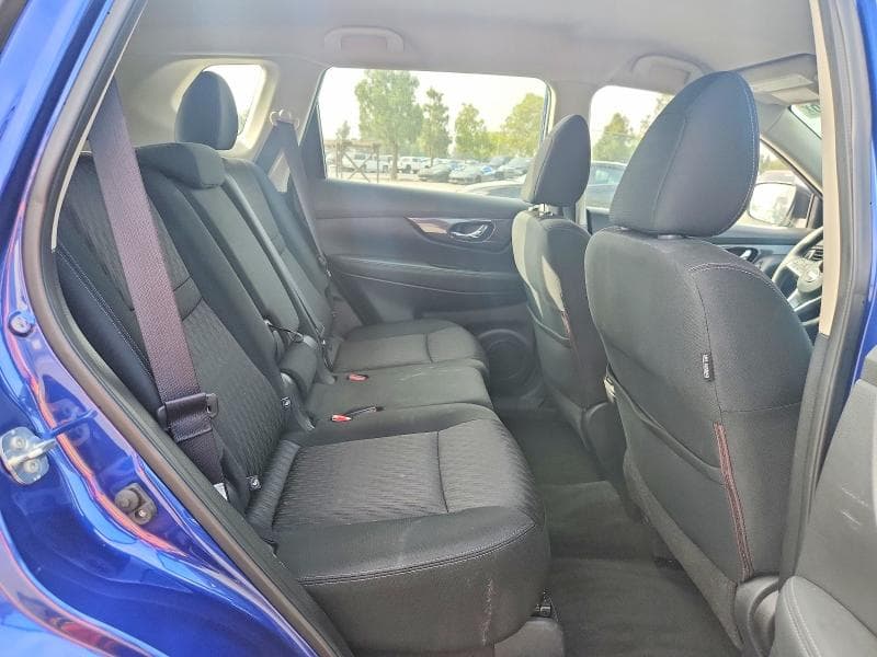 2017 NISSAN ROGUE S 10