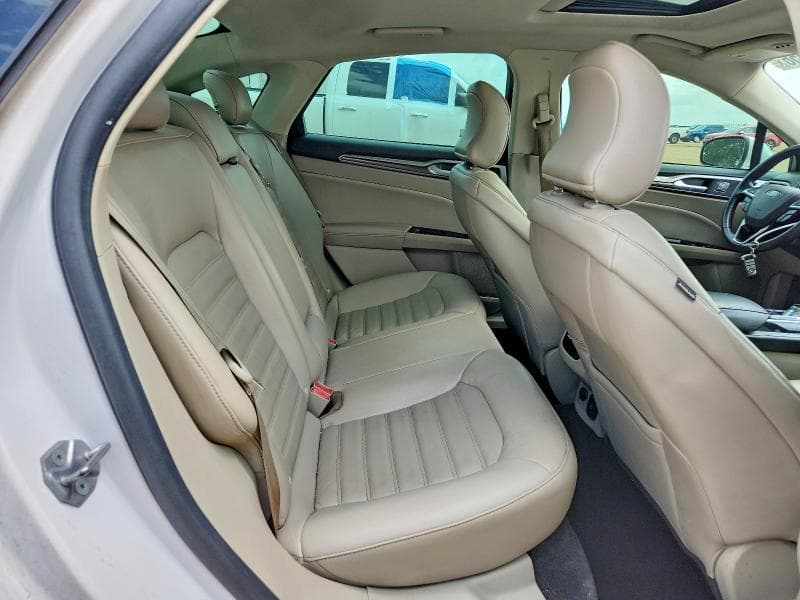 2018 FORD FUSION SE 10