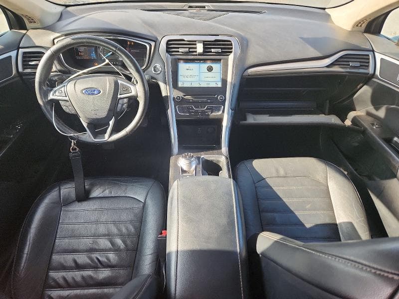 2017 FORD FUSION 8