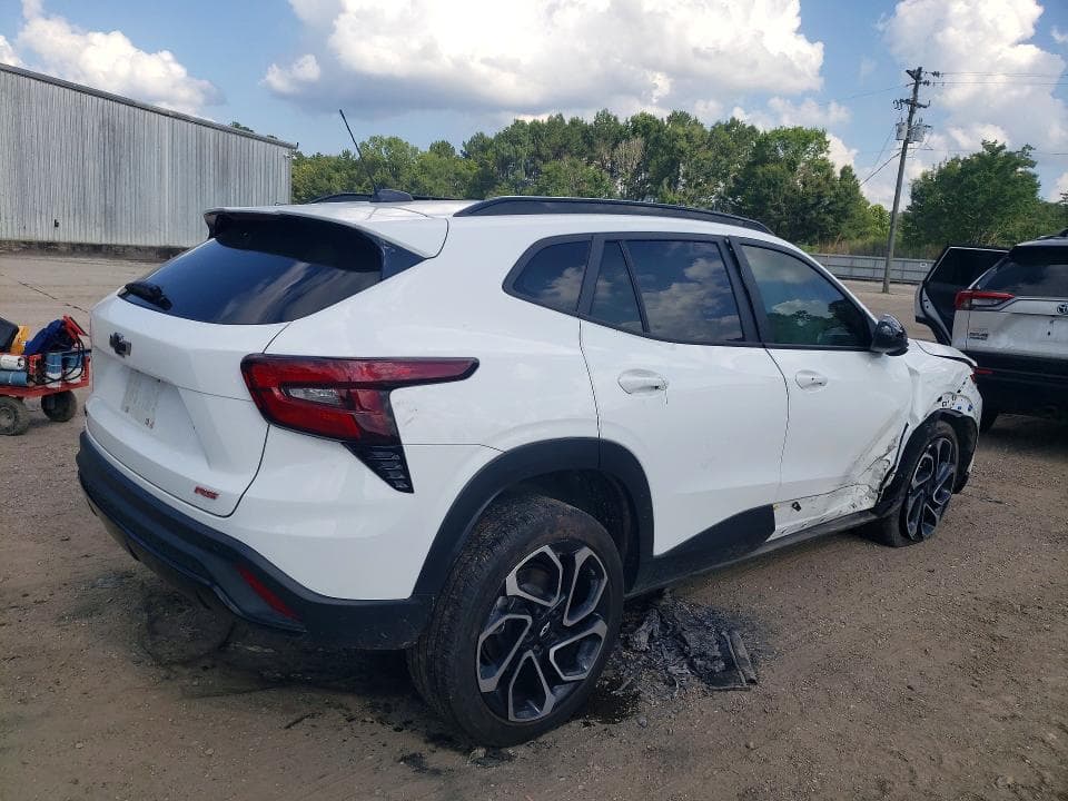 2025 CHEVROLET TRAX 2RS 3