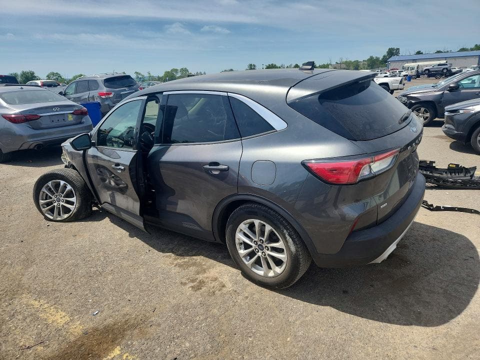 2020 FORD ESCAPE SE 2
