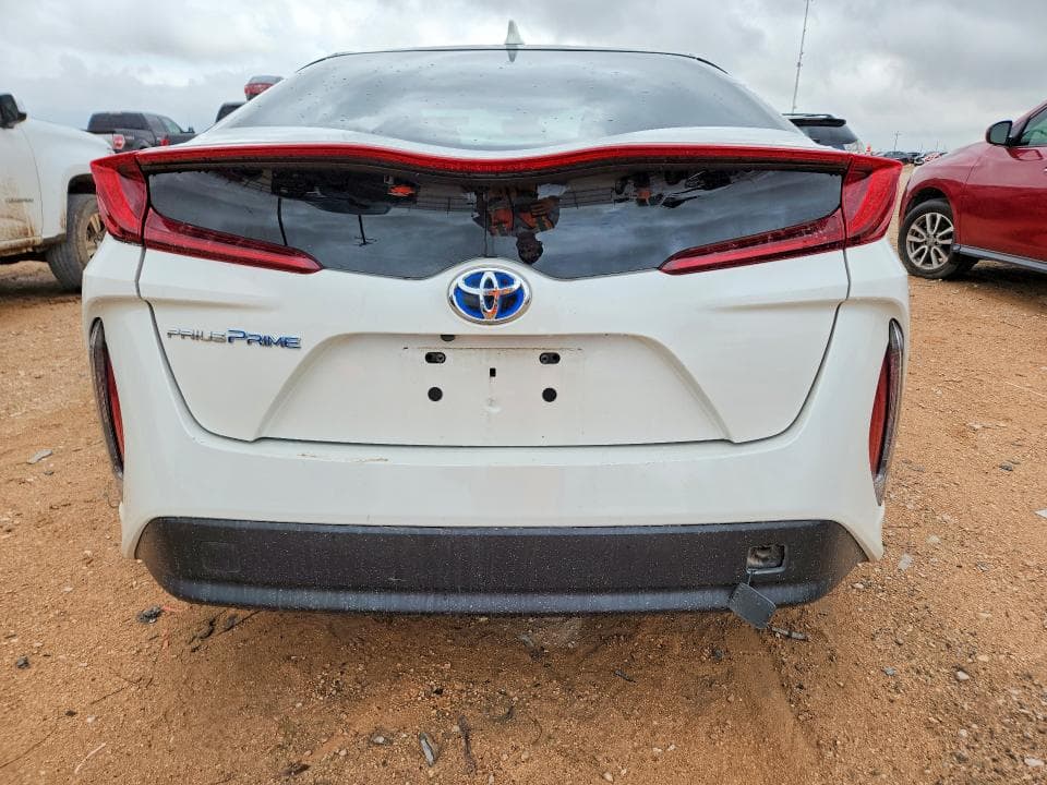 2019 TOYOTA PRIUS PRIME PLUS 6