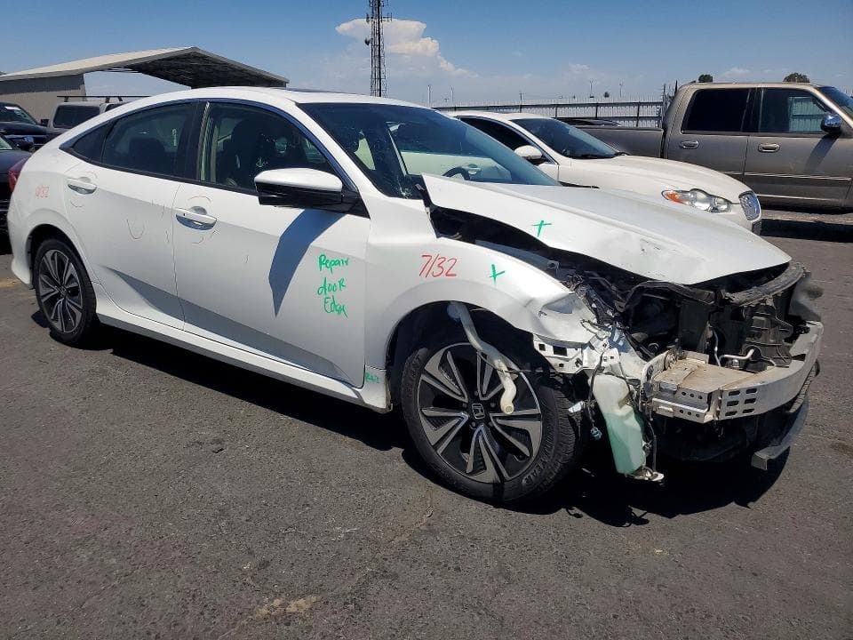 2018 HONDA CIVIC EXL 4