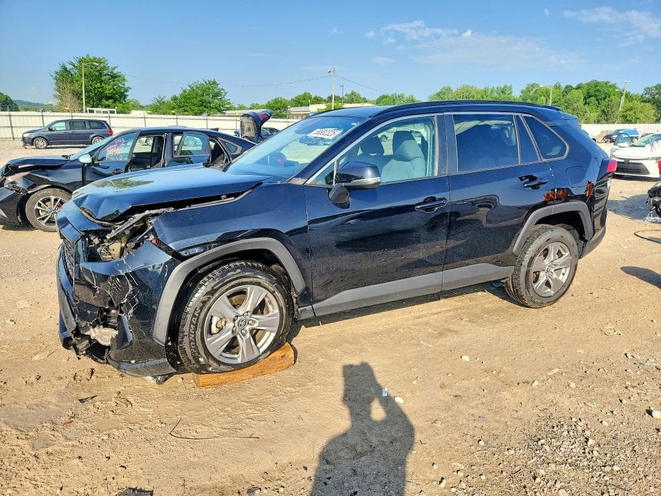 2024 TOYOTA RAV4 XLE - 1