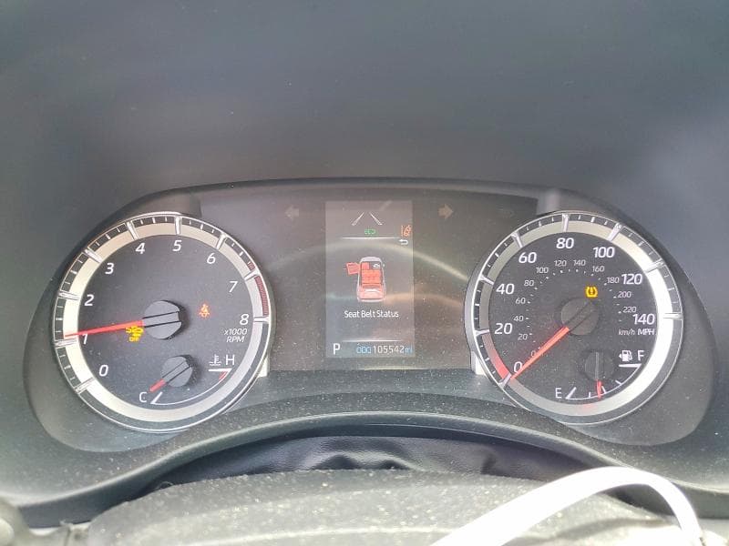 2020 TOYOTA HIGHLANDER L 9
