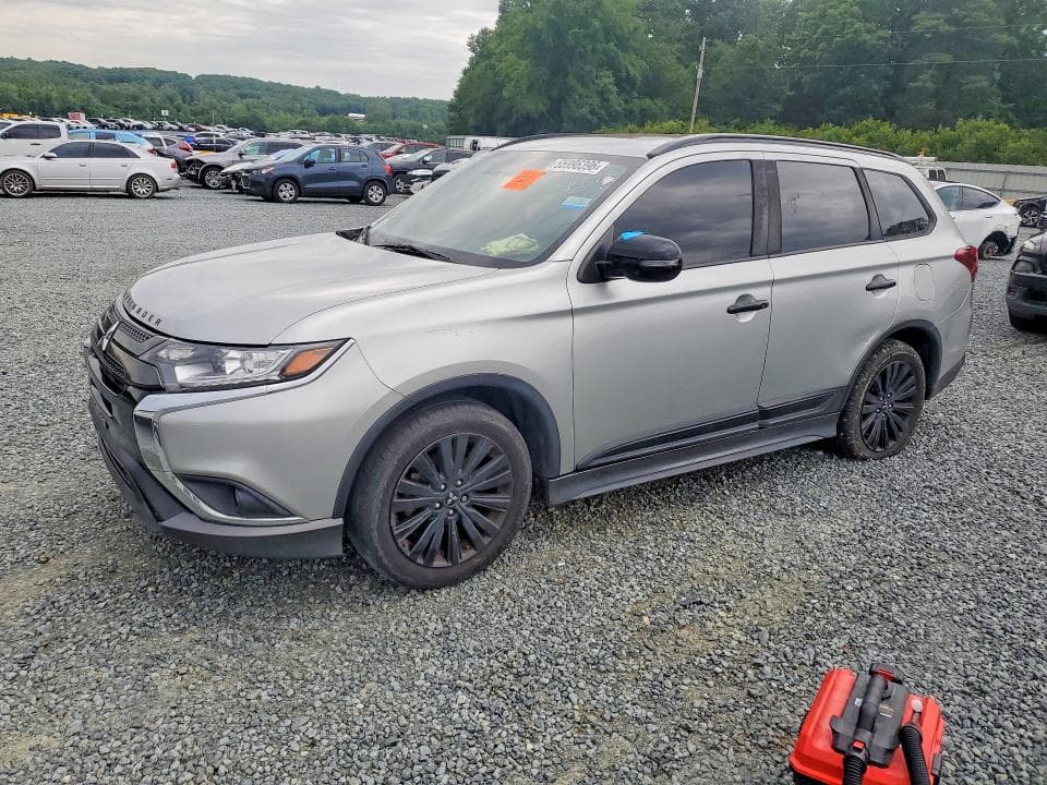 2020 MITSUBISHI OUTLANDER SE