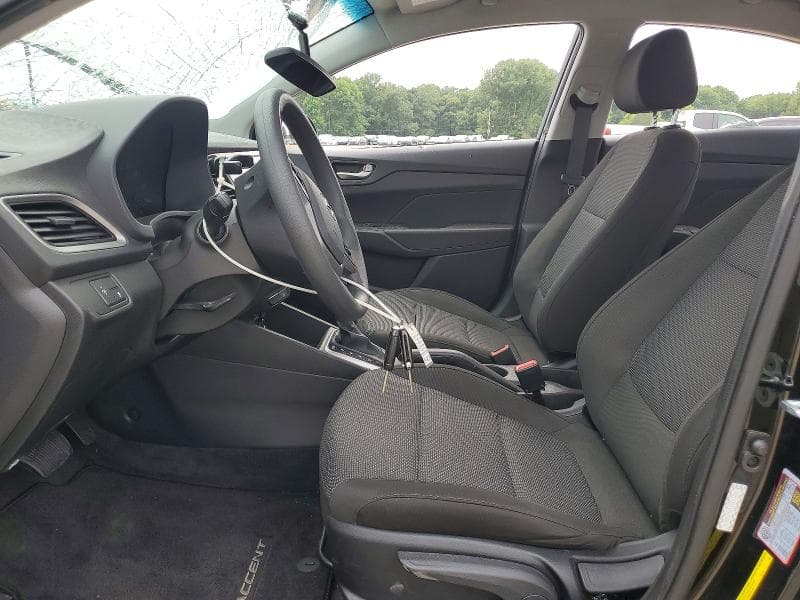 2021 HYUNDAI ACCENT SE 7