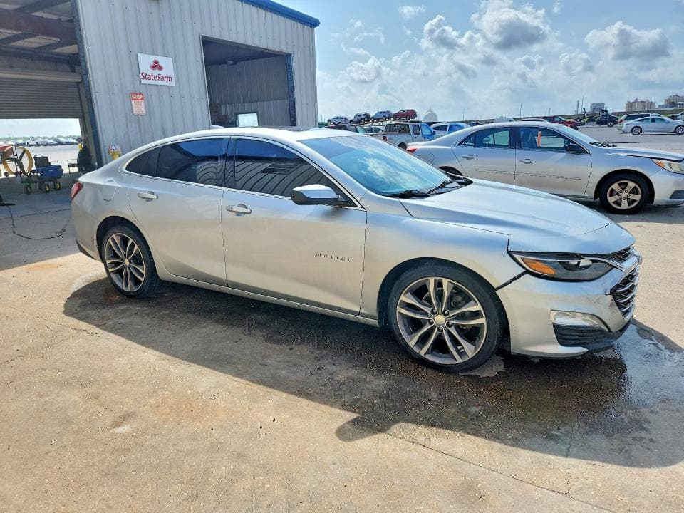 2021 CHEVROLET MALIBU LT 4