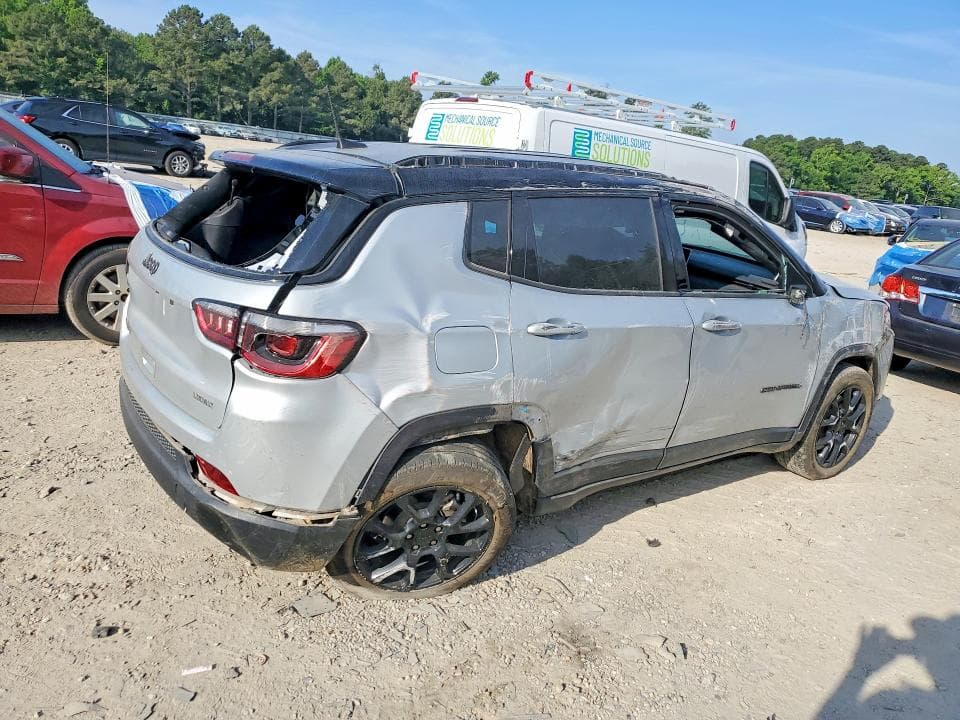 2024 JEEP COMPASS 3