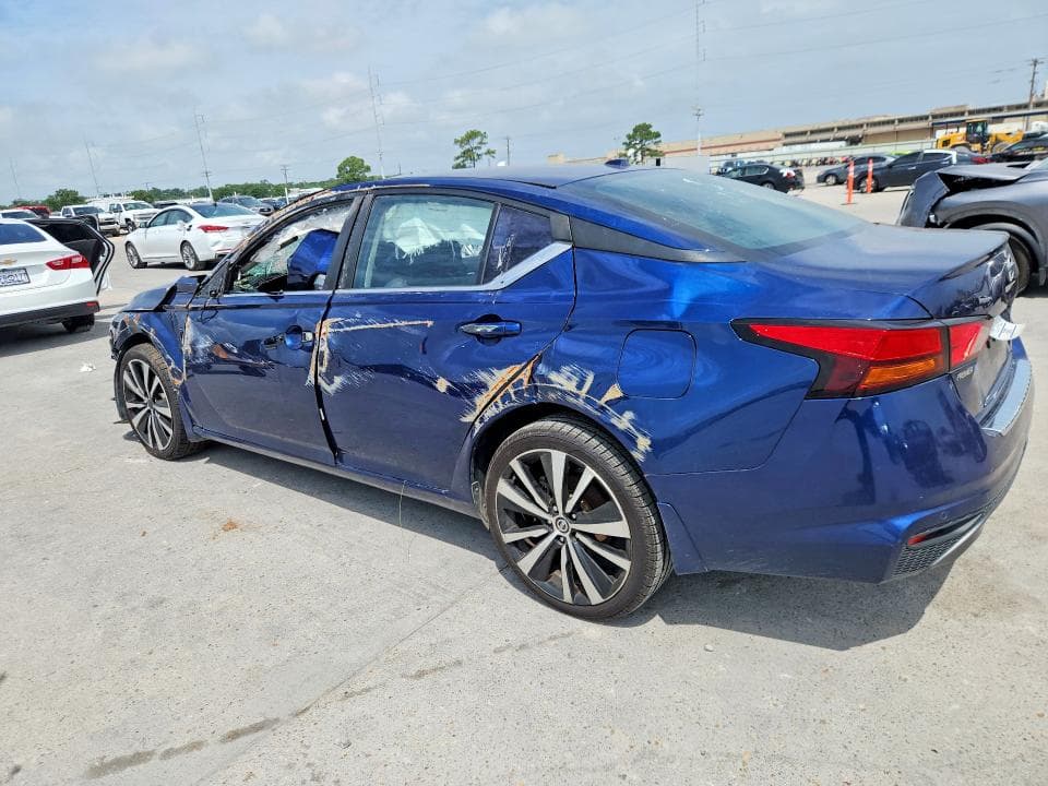 2020 NISSAN ALTIMA SR 2