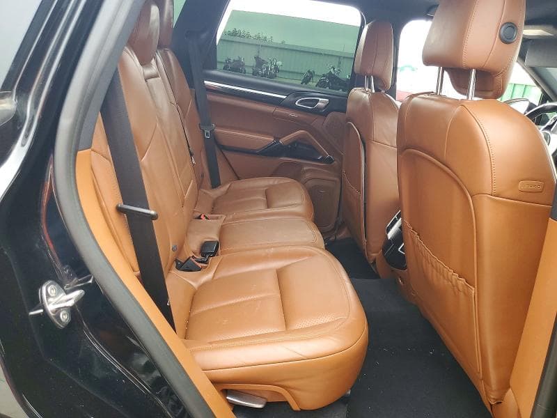 2017 PORSCHE CAYENNE 10