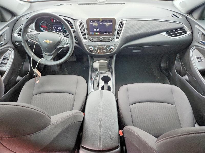 2024 CHEVROLET MALIBU LT 8