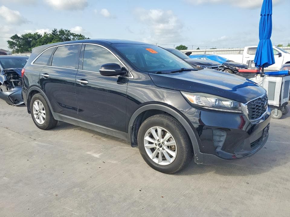 2019 KIA SORENTO L 4