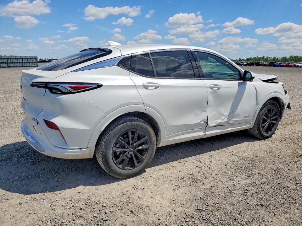 2025 BUICK ENVISTA AVENIR 3