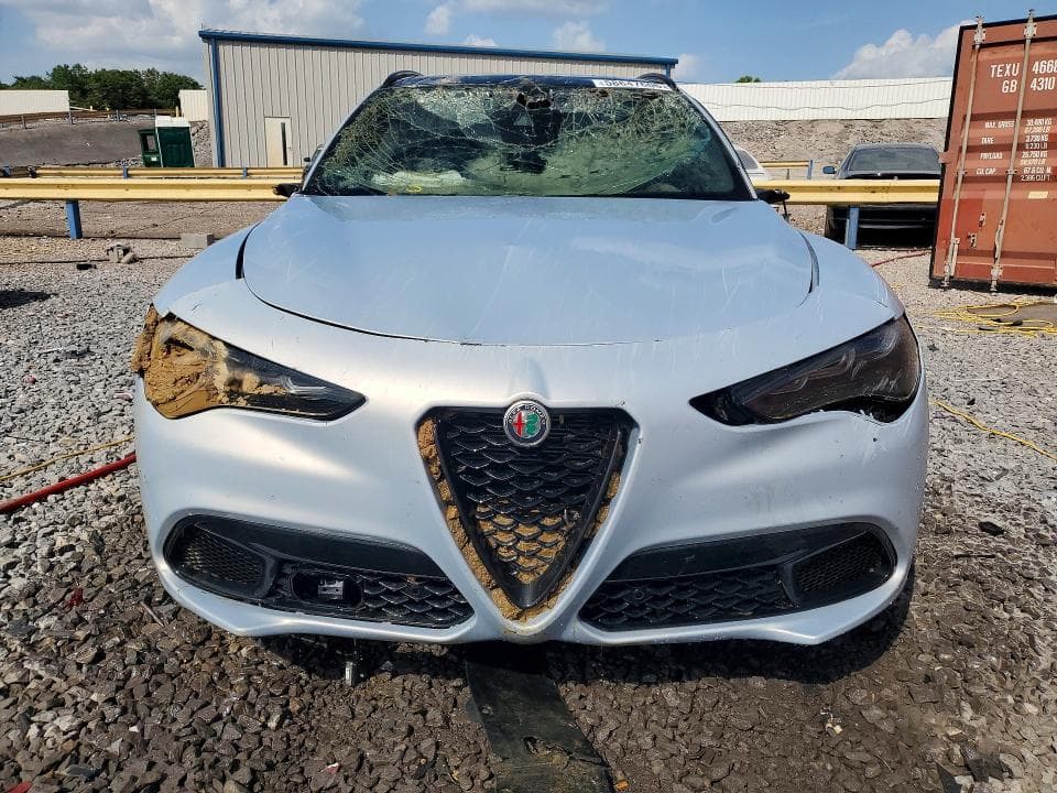 2024 ALFA ROMEO STELVIO TI 5