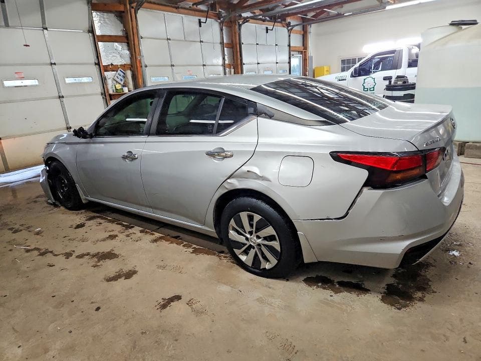 2021 NISSAN ALTIMA S 2