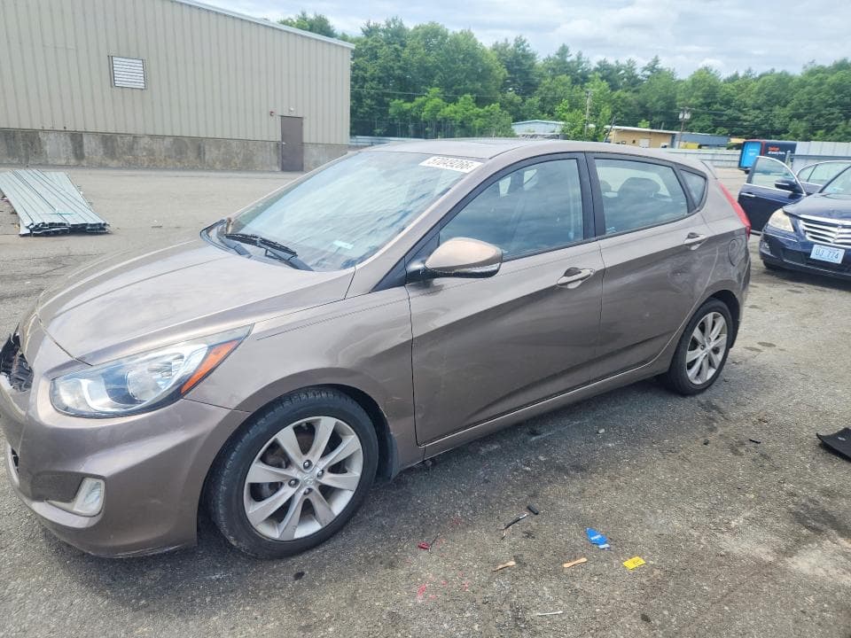 2013 HYUNDAI ACCENT