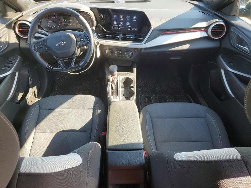 2024 CHEVROLET TRAX 1RS 8