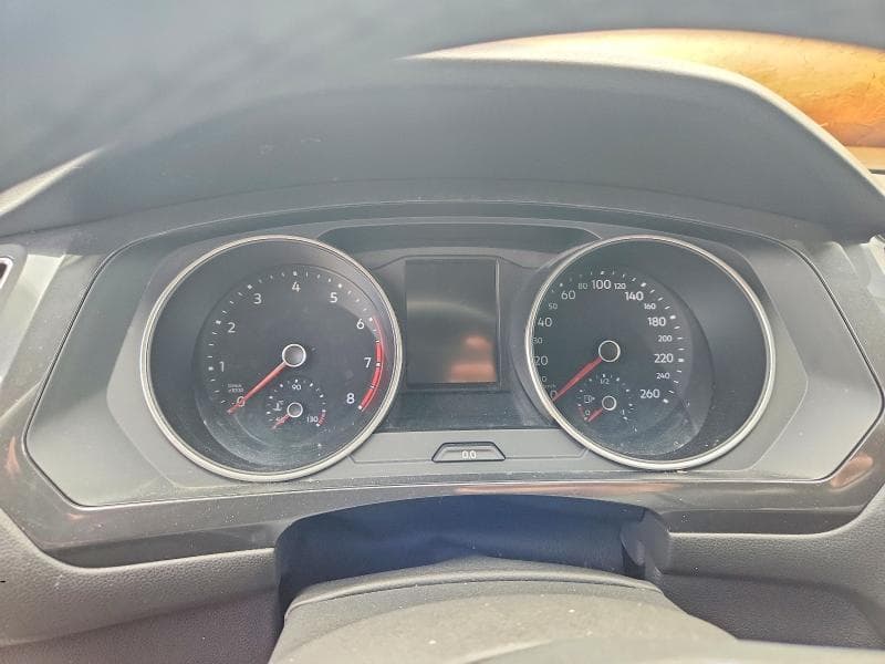 2018 VOLKSWAGEN TIGUAN SE 9