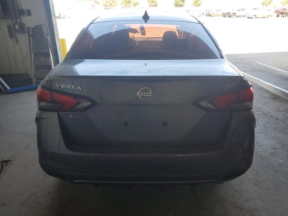 2020 NISSAN VERSA SV 6