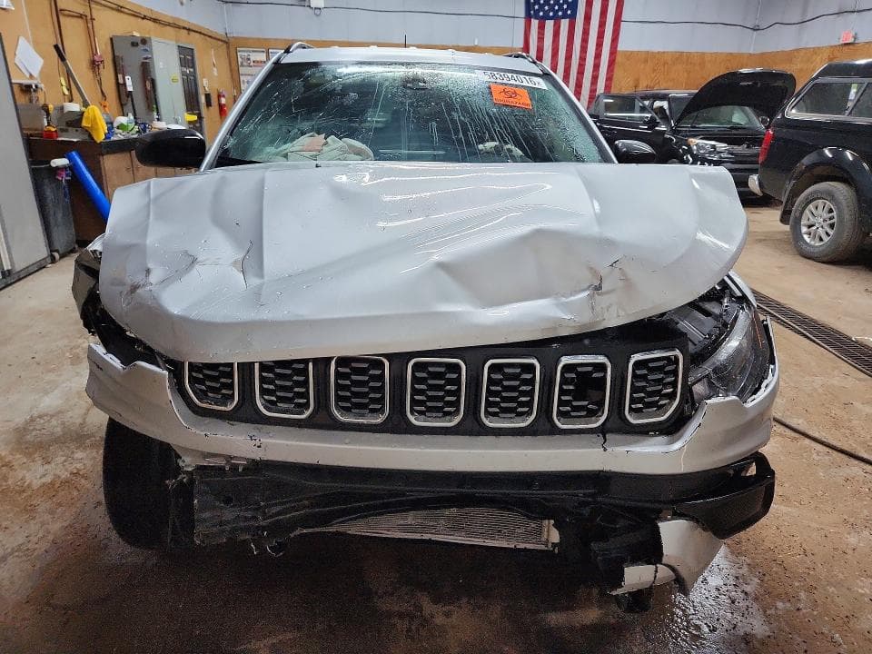 2024 JEEP COMPASS LATITUDE 5